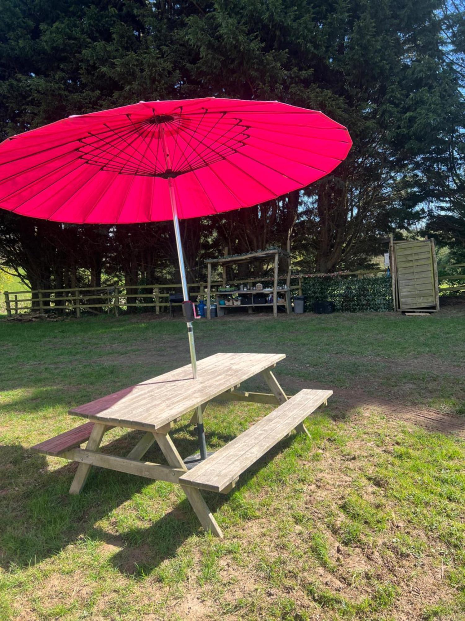 Swallows Oast Glamping Sedlescombe Eksteriør billede